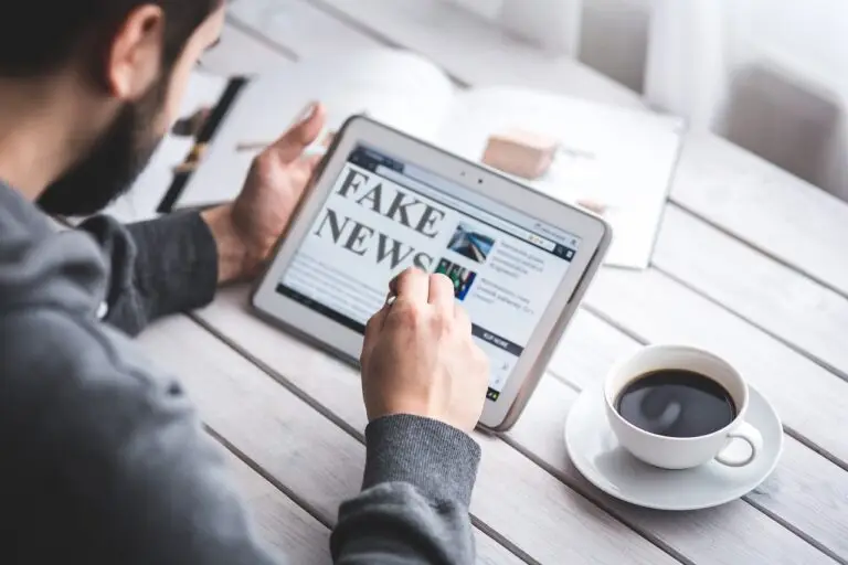 tips-mengidentifikasi-informasi-hoaks